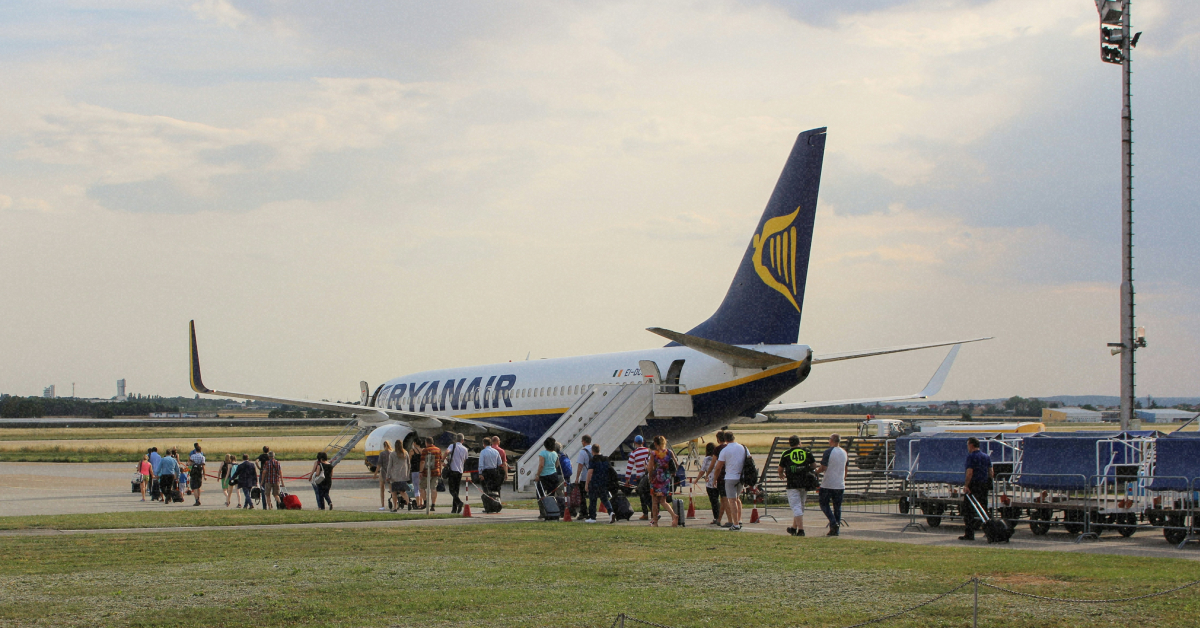 посадка на Літак авіакомпанії Ryanair