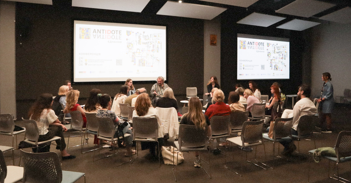 Владислав Троїцький, засновник DakhaBrakha та ГогольФест"