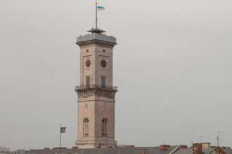 Оглядовий майданчик Ратуші у Львові змінив графік роботи: нові години та правила підйому