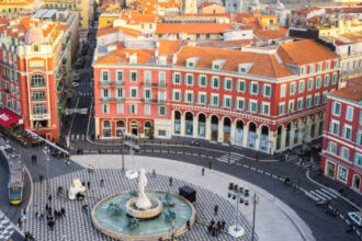 Подвійне громадянство — тема, яка періодично з’являється у суспільних дискусіях і щоразу викликає хвилю запитань.