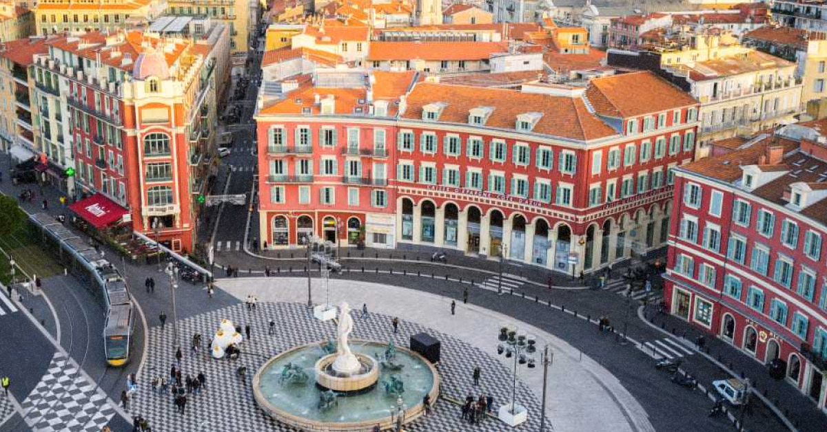 Подвійне громадянство — тема, яка періодично з’являється у суспільних дискусіях і щоразу викликає хвилю запитань.