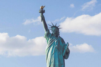 Адміністрація Дональда Трампа запроваджує нові міграційні обмеження