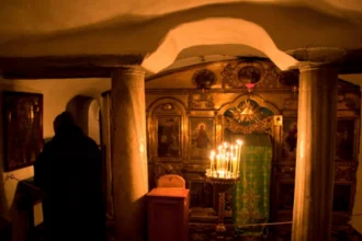 Ближні печери Києво-Печерської Лаври відкрили для відвідувачів