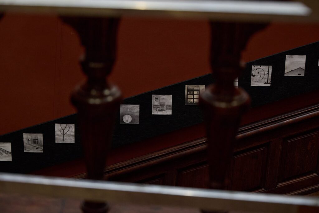 Графічні роботи Гамлета Зіньківського на стінах Музею Ханенків у Києві