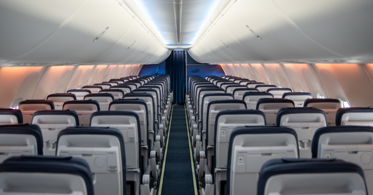 Розпродаж LOT 2026: квитки до Барселони та Лісабона від €93.