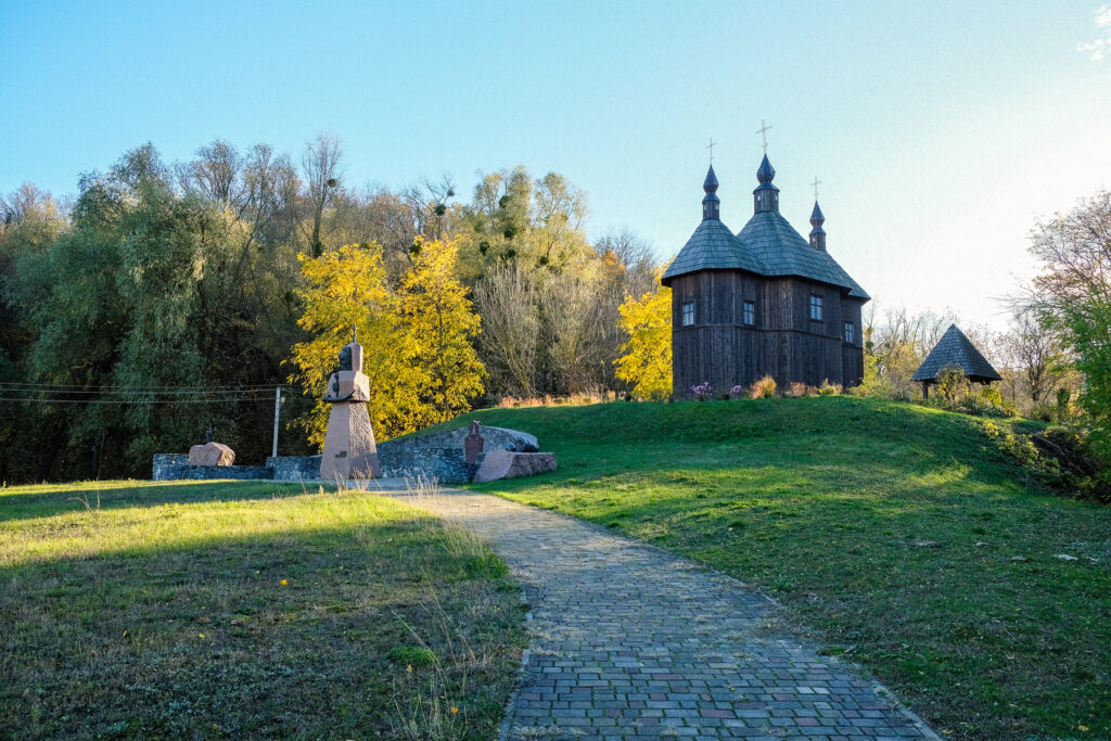 Козацька церква Покрови Пресвятої Богородиці в Каневі