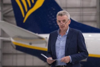 Ryanair попереджає про можливі скасування рейсів через брак пального