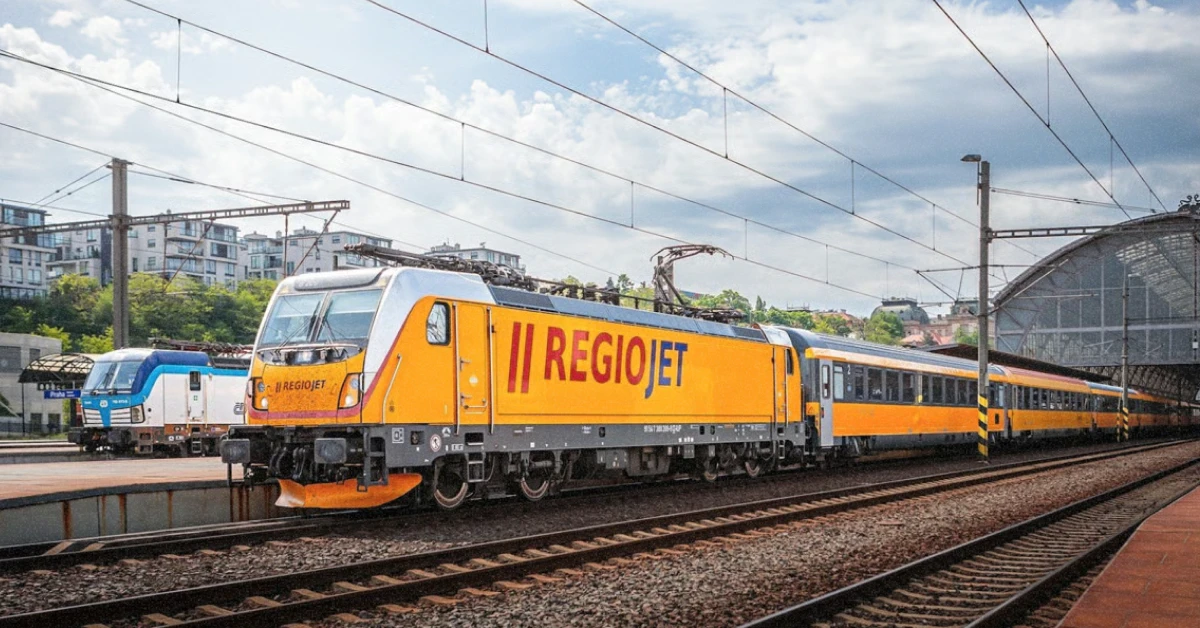 RegioJet скасовує внутрішні рейси в Польщі: що буде з маршрутами до Праги