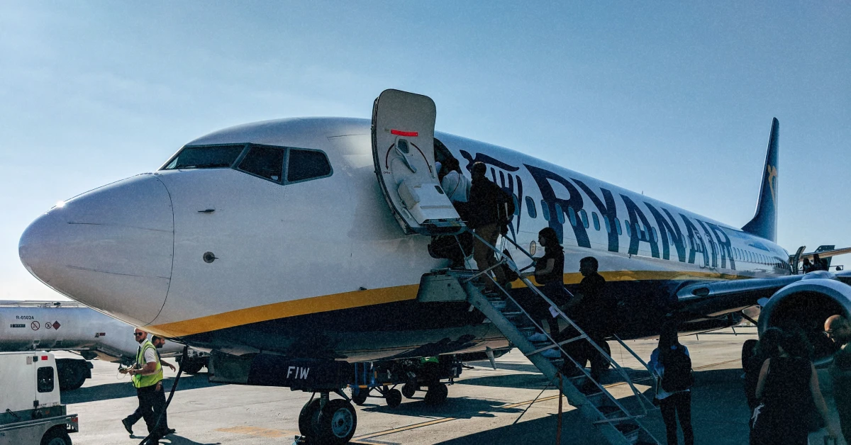 Літній розпродаж авіаквитків від лоукостера Ryanair до 1 липня 2026 року. Акційні пропозиції від €14 на липень та серпень до Італії, Албанії та Німеччини на dovkola.media.
