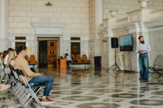 Українців вважають внутрішні подорожі доречними під час війни