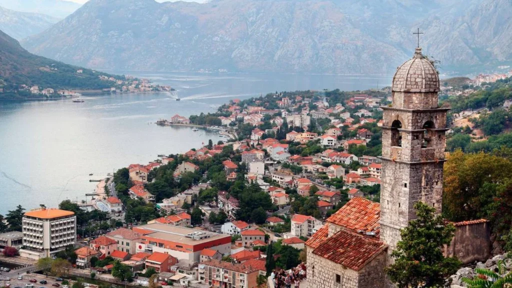чорногорія розглядає скасування безвіза для росіян та білорусів