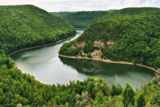 35 вау місць незалежної України